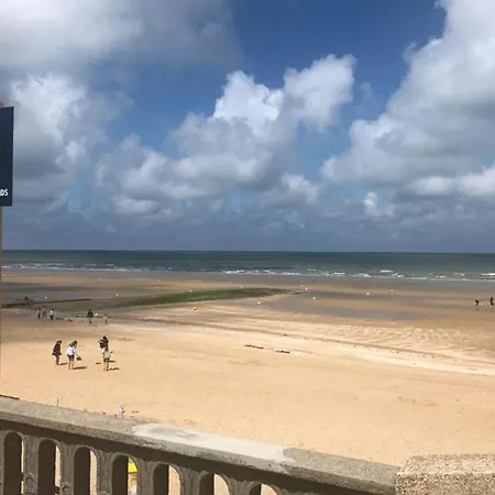 Nice Bright With Balcony * Cabourg