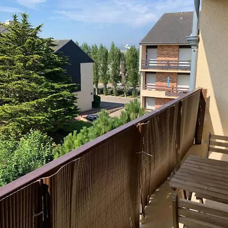 Nice Bright With Balcony *